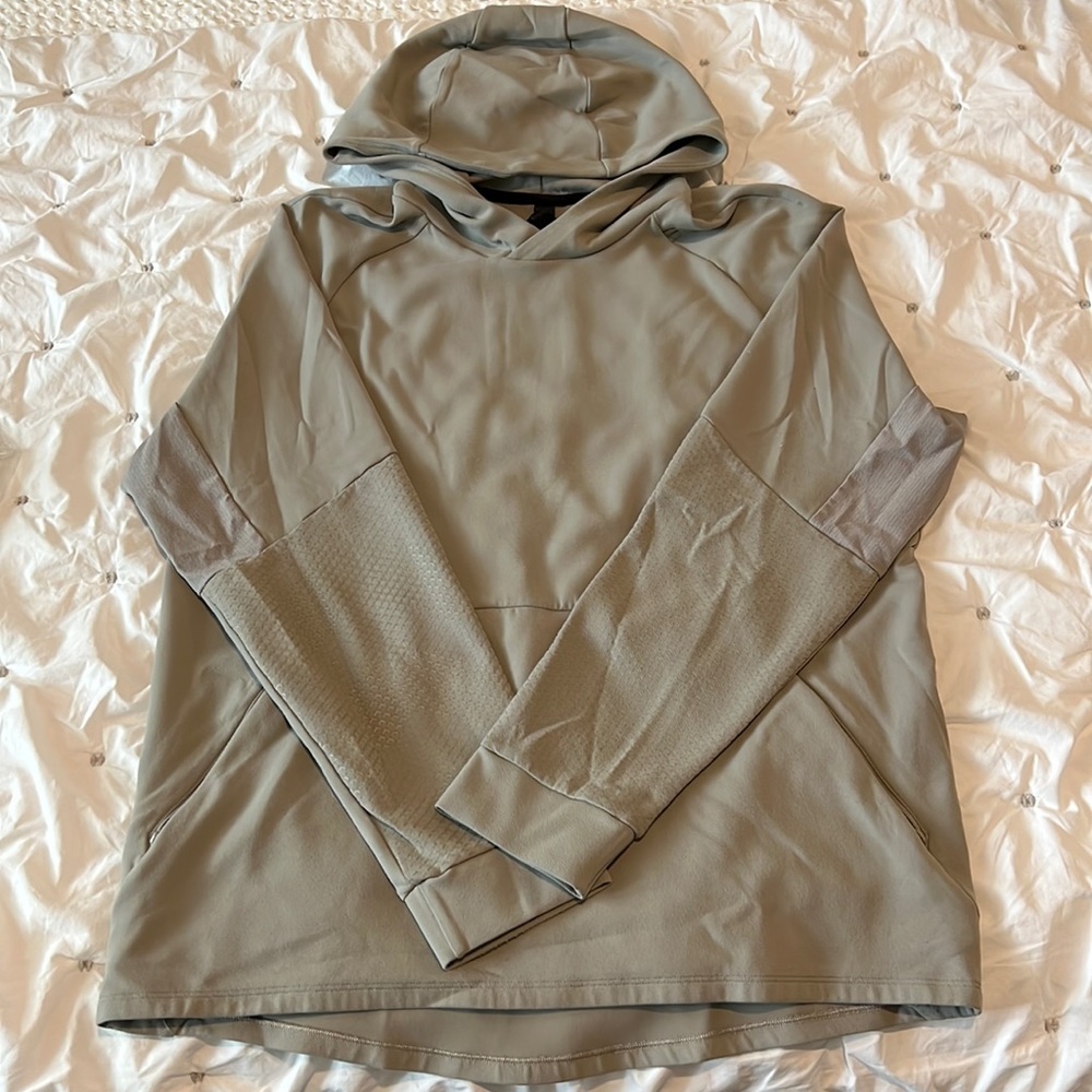 Lululemon Men’s Pullover